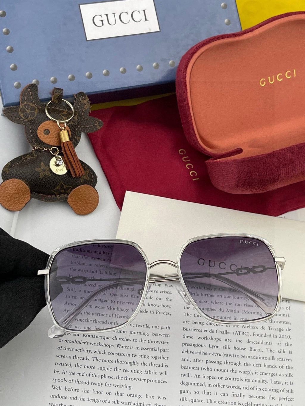 Gucci G1377 Polarized Round Red Lens Sunglasses for Men & Women - 398350 - detail image 2
