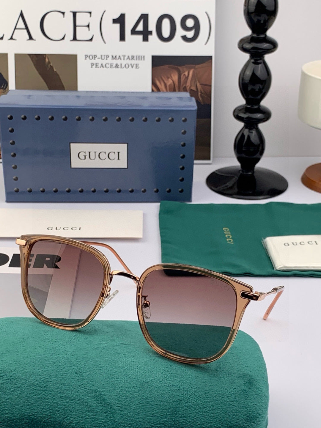 Gucci G6241 Polarized Square Black Lens Sunglasses for Men & Women - 398351 - detail image 2
