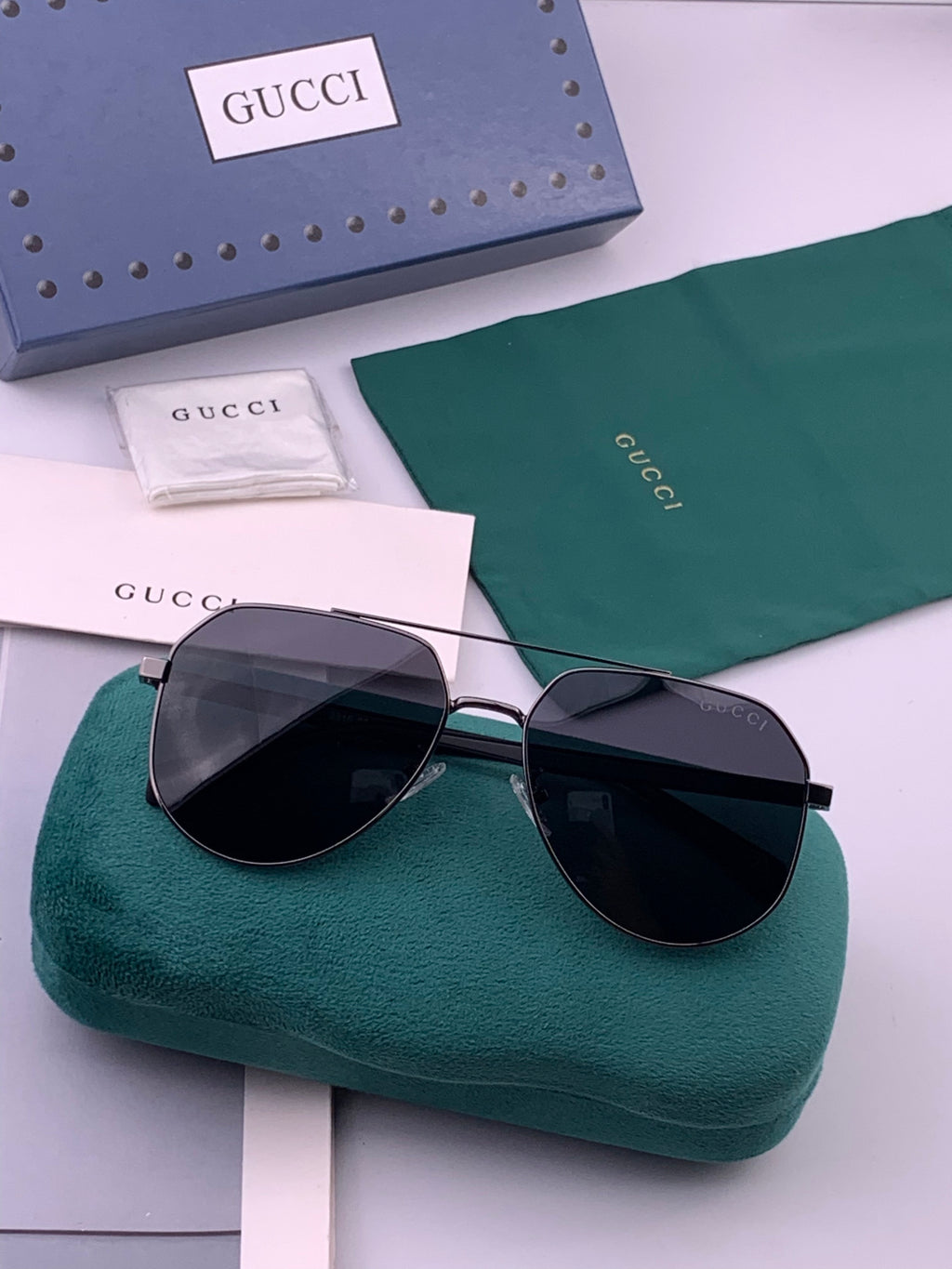 Gucci G5381 Polarized Aviator Gold Lens Sunglasses for Men & Women - 398343 - detail image 7