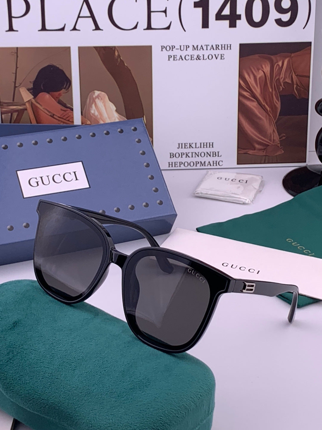Gucci G6233 Polarized Square Gold Lens Sunglasses for Men & Women - detail image 2