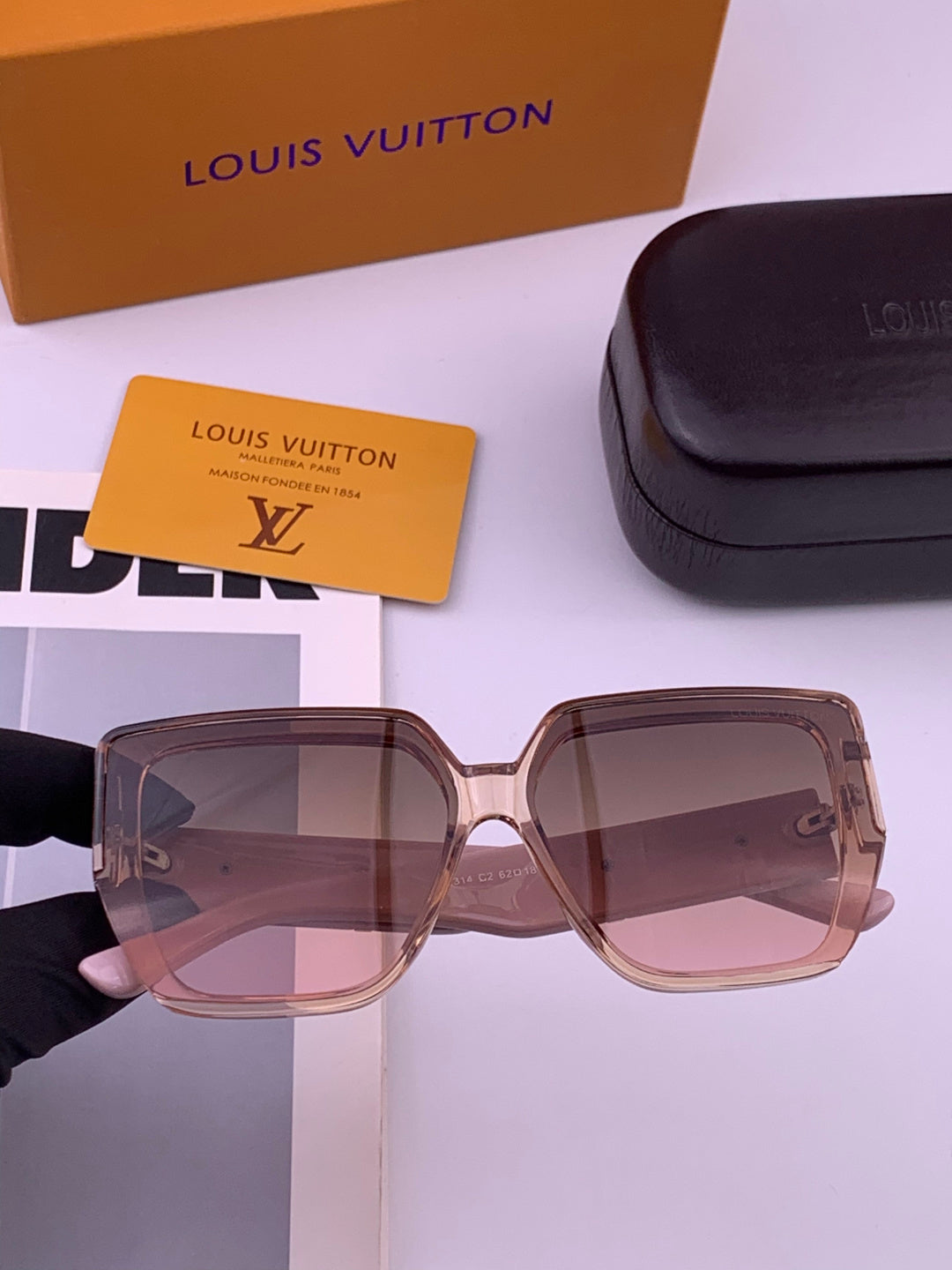 Louis Vuitton L4231 Square Brown Lens Sunglasses for Men & Women - 398123