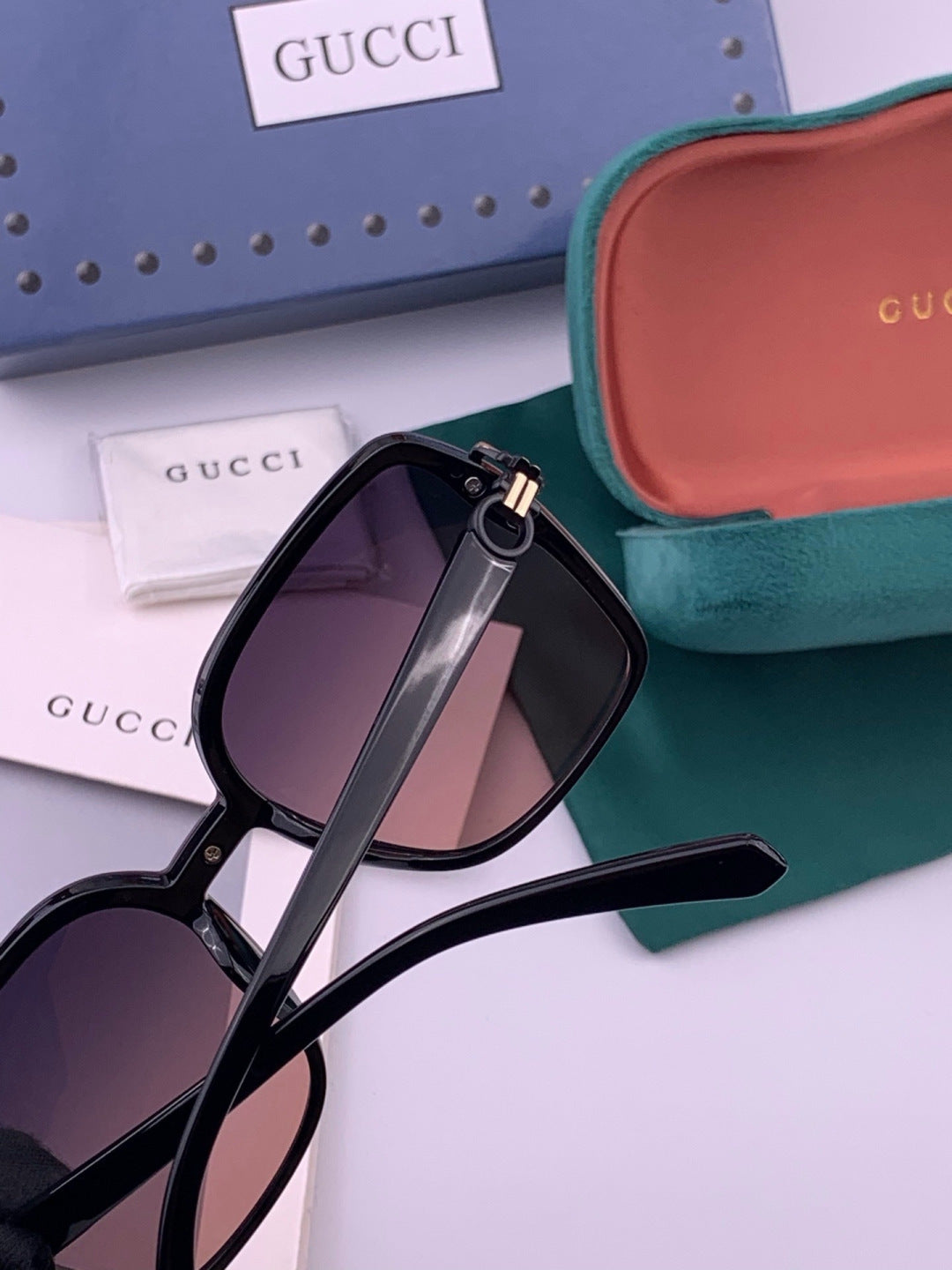 Gucci G9223 Polarized Square Brown Lens Sunglasses for Men & Women - 398327 - detail image 4
