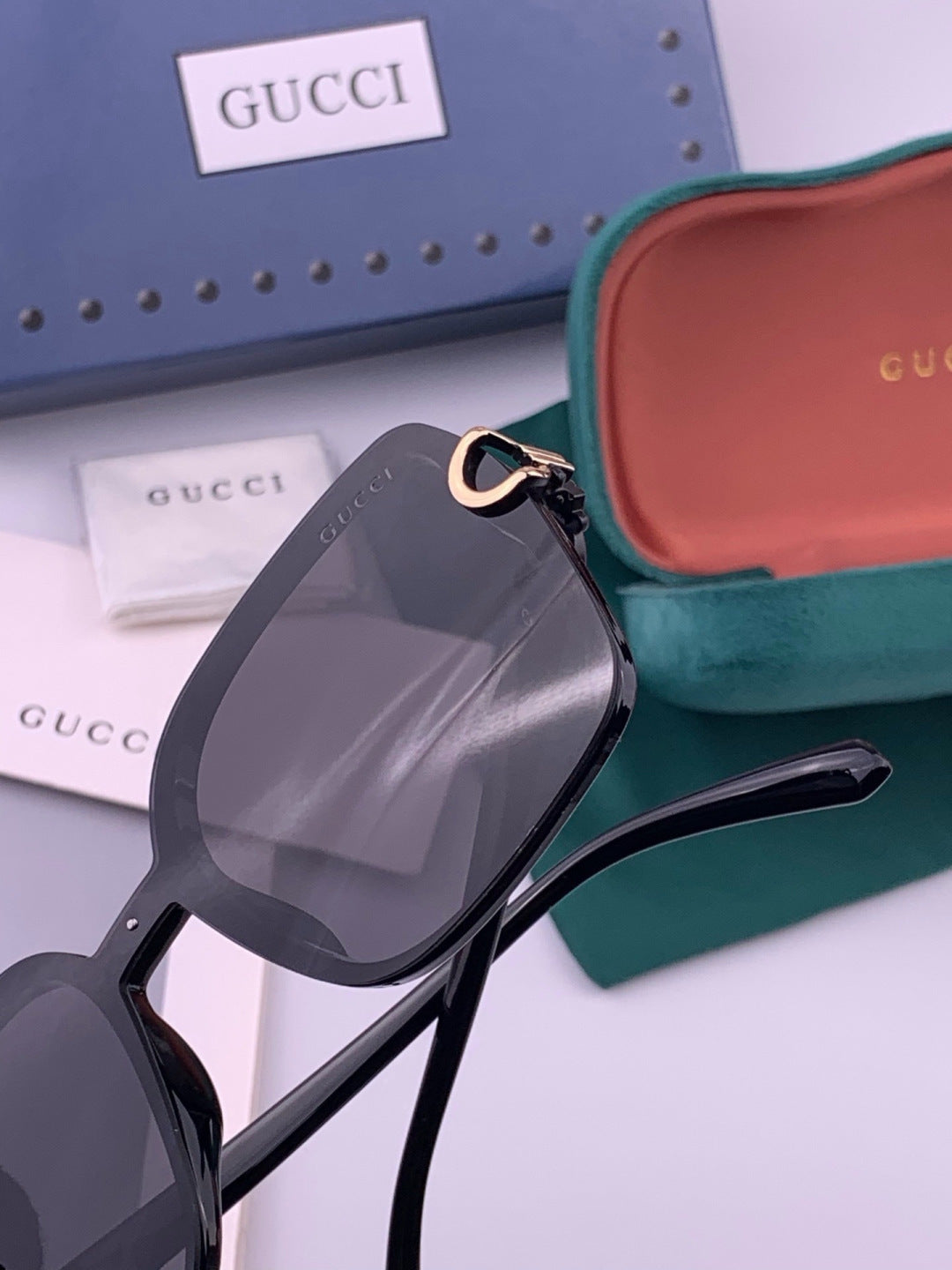 Gucci G9223 Polarized Square Black Lens Sunglasses for Men & Women - 398328 - detail image 5
