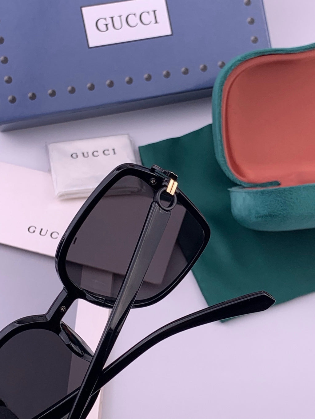 Gucci G9223 Polarized Square Black Lens Sunglasses for Men & Women - 398328 - detail image 3