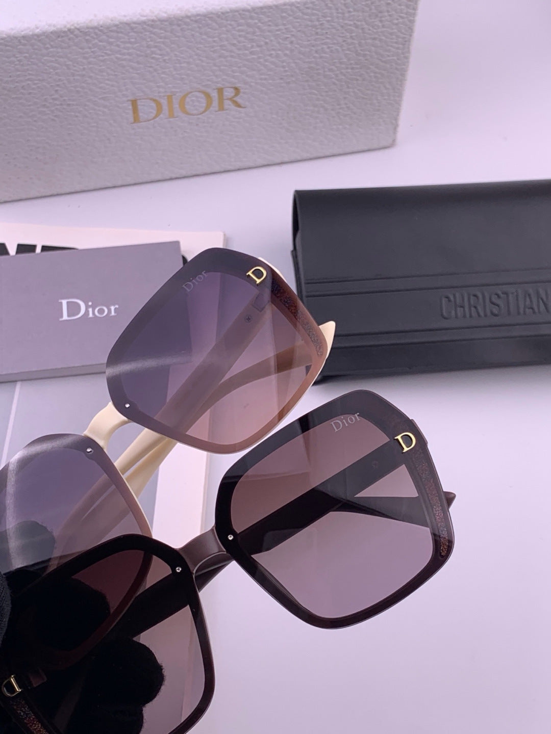 Dior D3200 Polarized Fashion Black Lens Sunglasses for Men & Women - 398747 - detail image 3