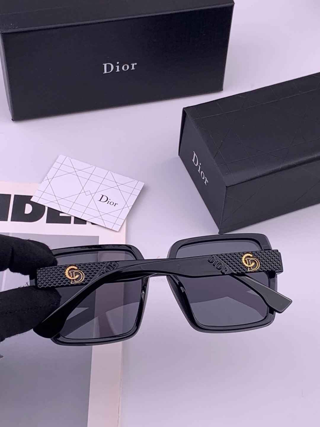 Dior CD27702 Polarized Fashion Gold Lens Sunglasses for Men & Women - 415482 - detail image 4