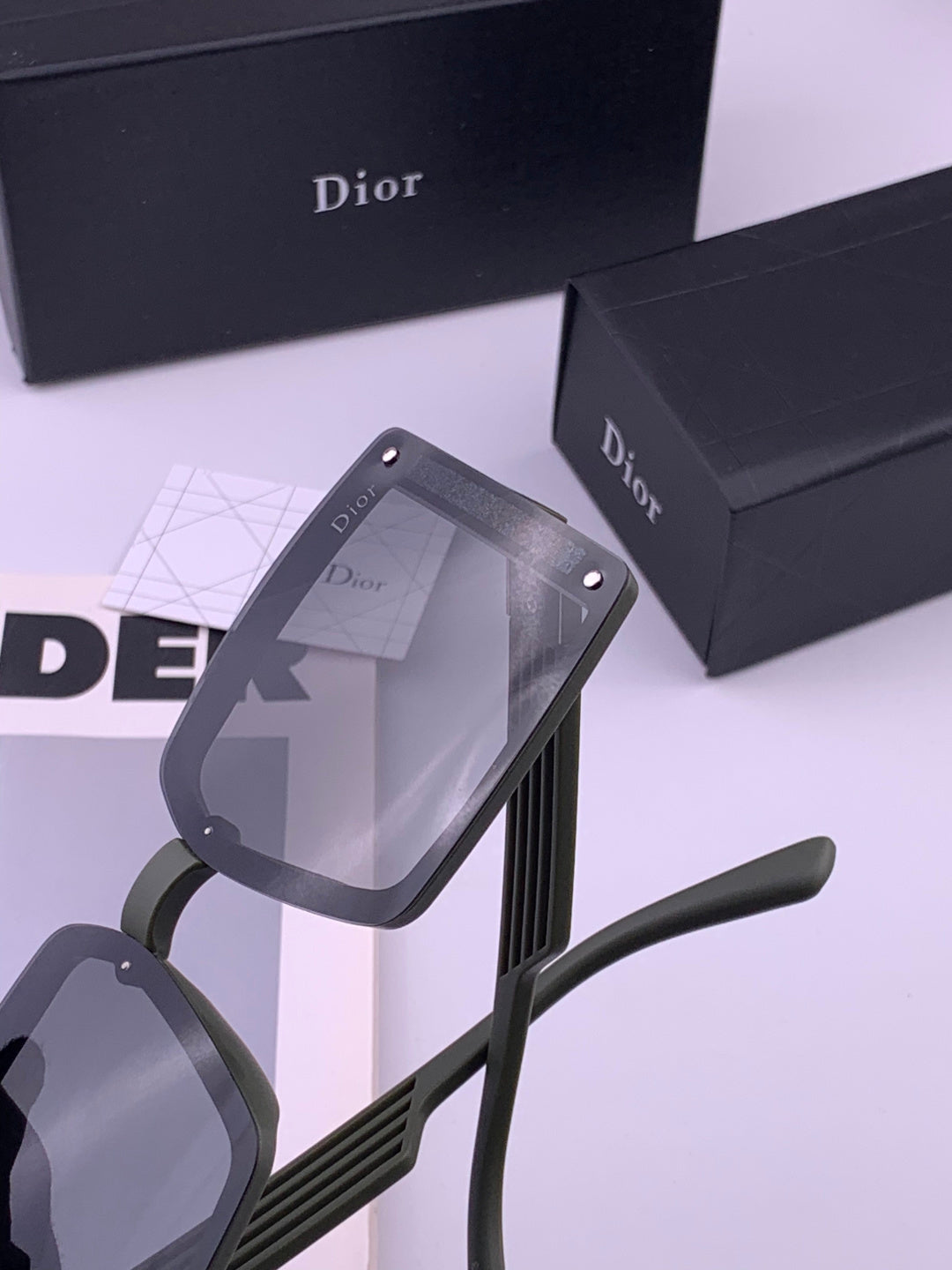 Dior D1297 Polarized Square Gold Lens Sunglasses for Men & Women - 415526 - detail image 6