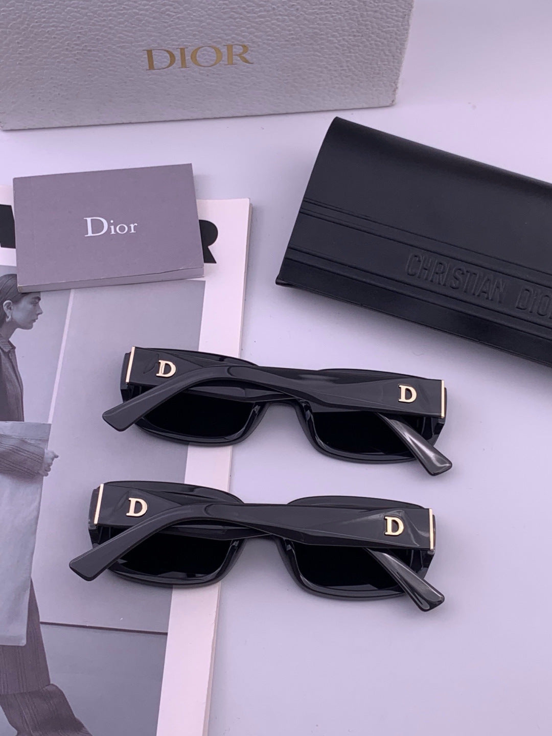 Dior D2111 Polarized Square Brown Lens Sunglasses for Men & Women - detail image 5