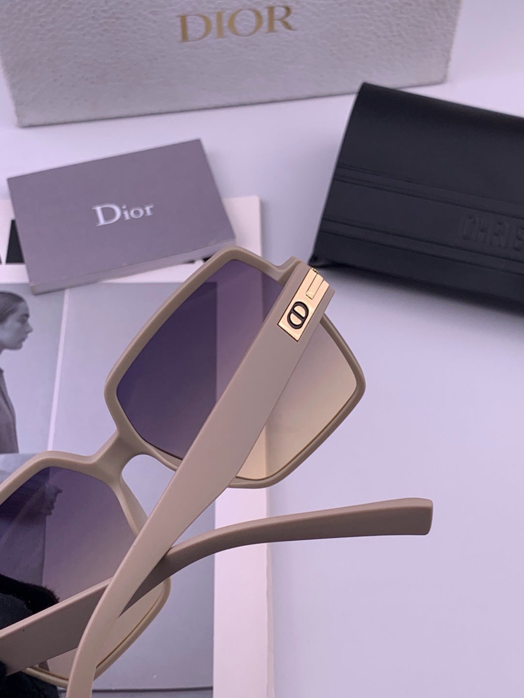 Dior CD4780 Polarized Square Purple Lens Sunglasses for Women - 415381 - detail image 3