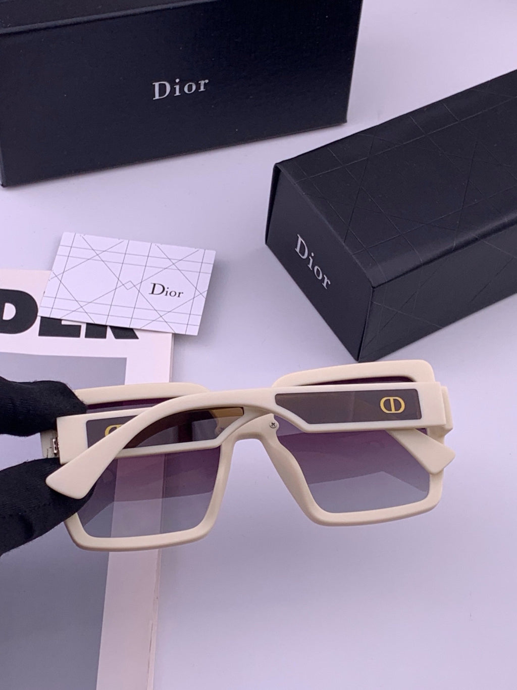 Dior CD3917 Polarized Square Red Lens Sunglasses for Women - 415386 - detail image 4