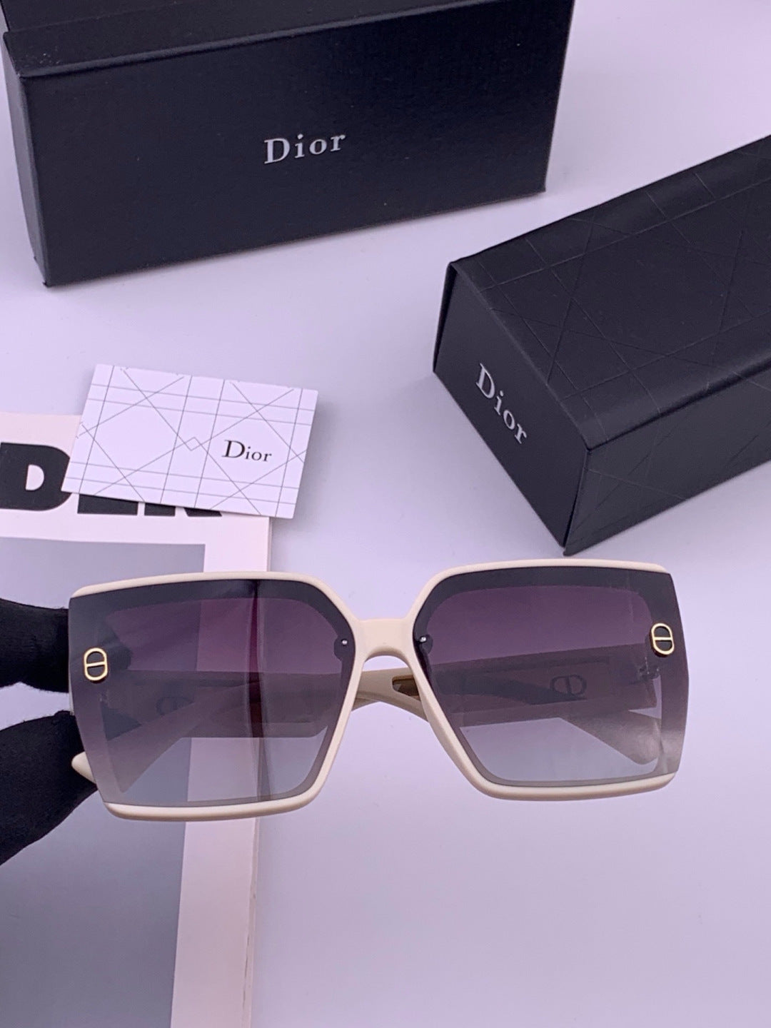 Dior CD3917 Polarized Square Red Lens Sunglasses for Women - 415386