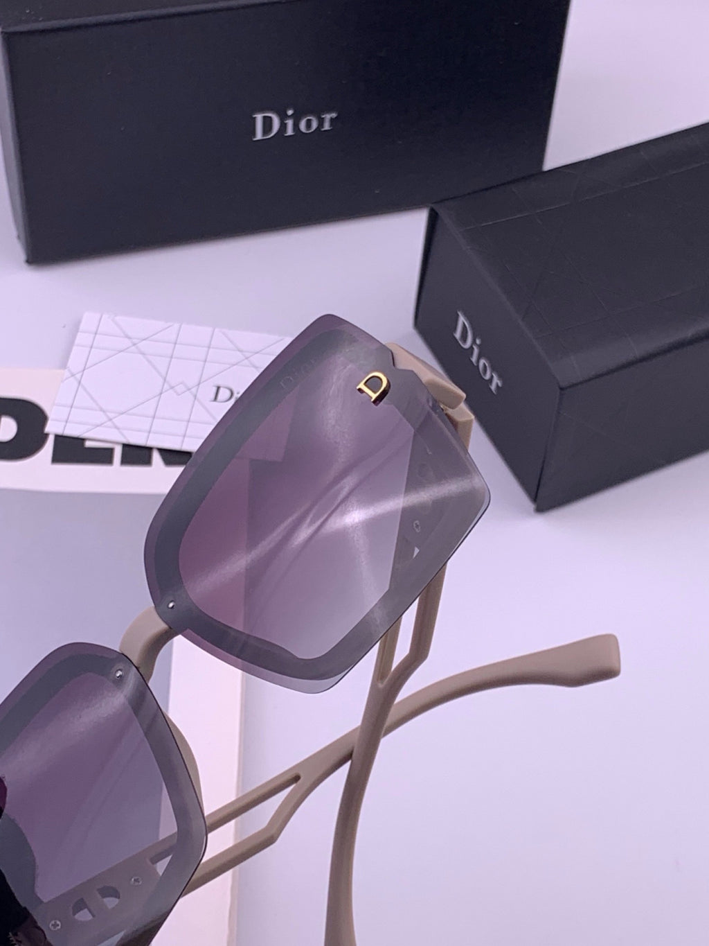 Dior D2292 Polarized Square Gold Lens Sunglasses for Men & Women - 415389 - detail image 4