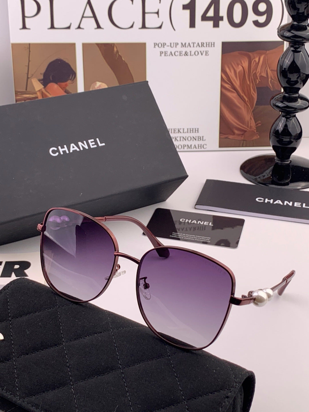 Chanel CH5759 Polarized Oversized Black Lens Sunglasses for Men & Women - detail image 4