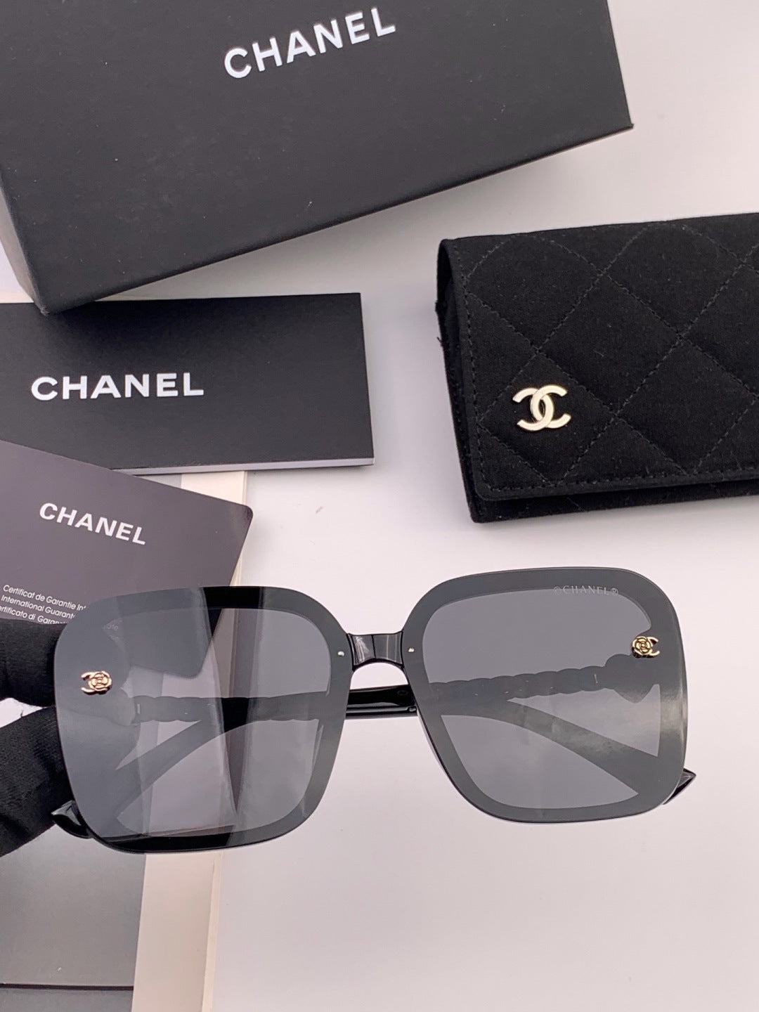 Chanel CH3787 Polarized Round Black Lens Sunglasses for Women - detail image 2