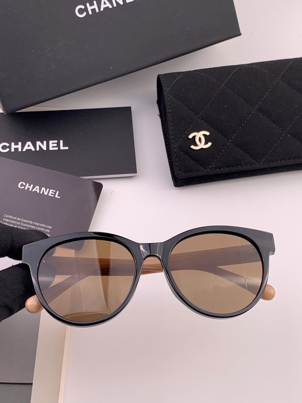 Chanel CH1787 Polarized Round Gold Lens Sunglasses for Women - detail image 4