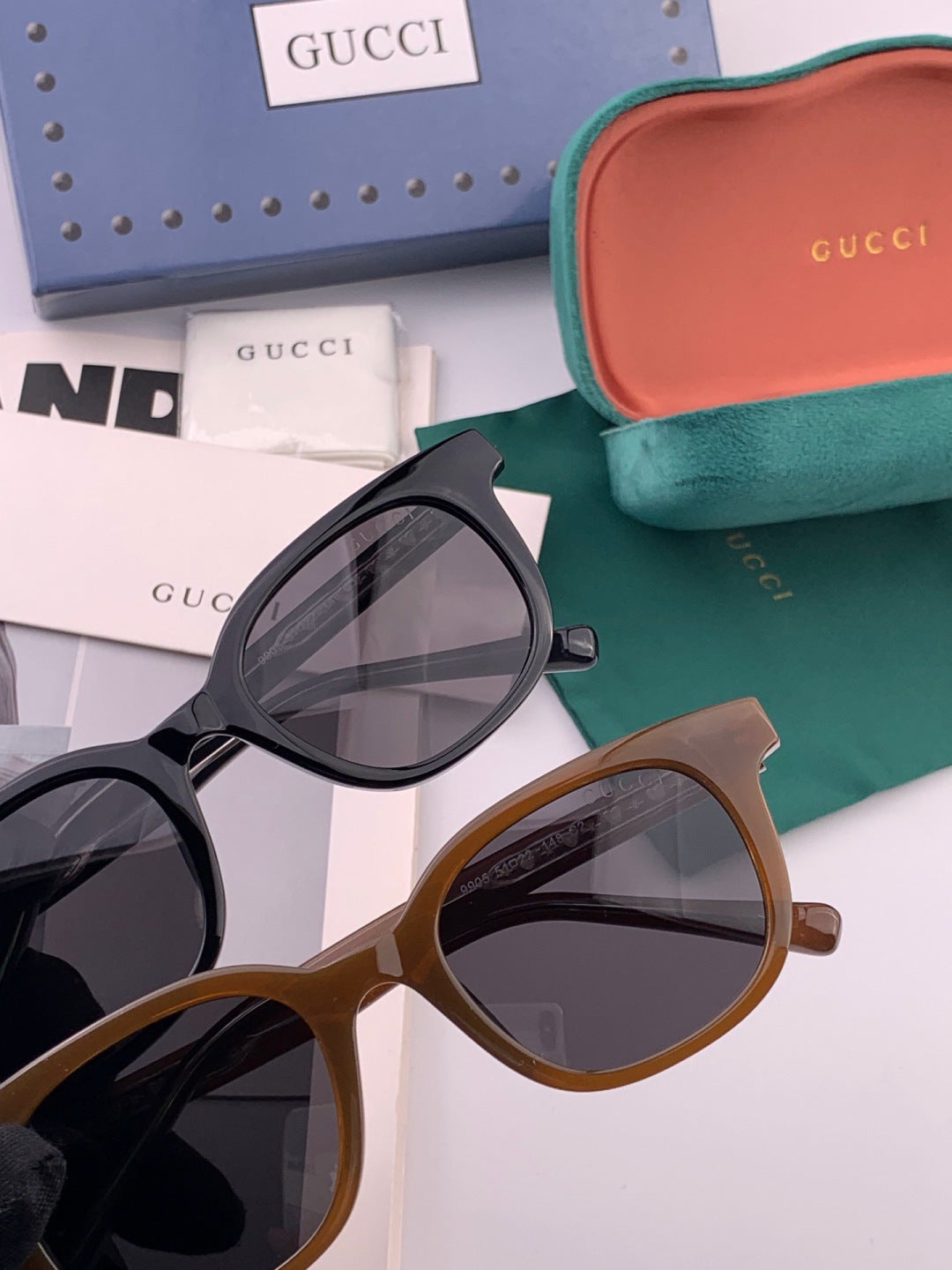 Gucci G5990 Polarized Square Gold Lens Sunglasses for Men & Women - detail image 5