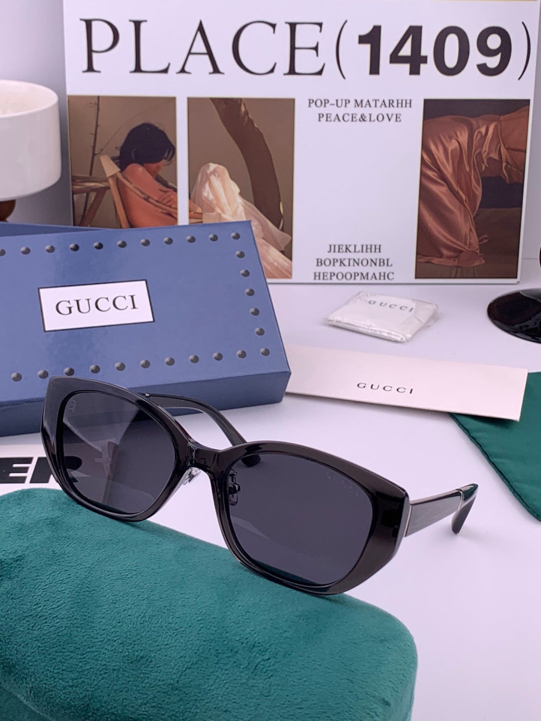Gucci G7990 Polarized Square Brown Lens Sunglasses for Men & Women - detail image 3