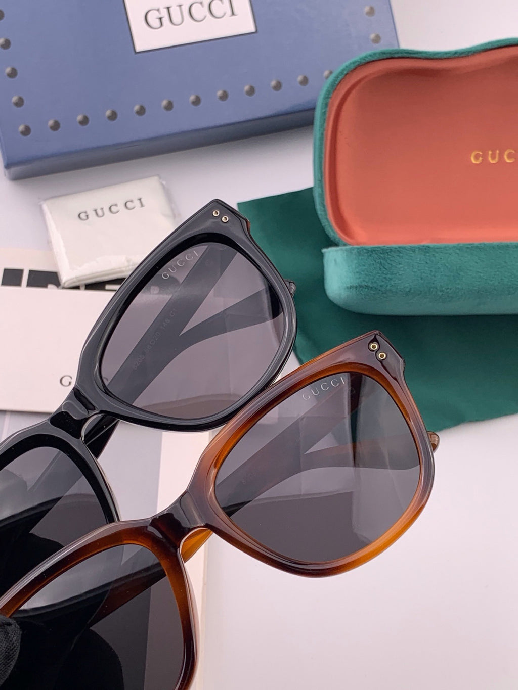 Gucci G5820 Polarized Square Gold Lens Sunglasses for Women - detail image 3