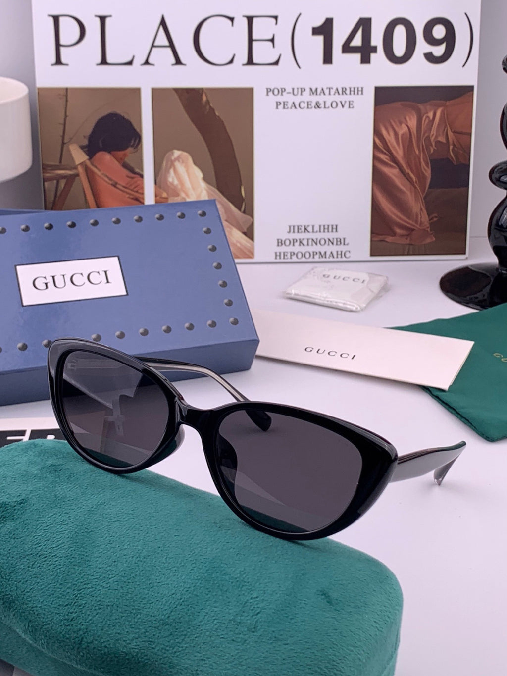 Gucci G3820 Polarized Square Red Lens Sunglasses for Men & Women - detail image 3