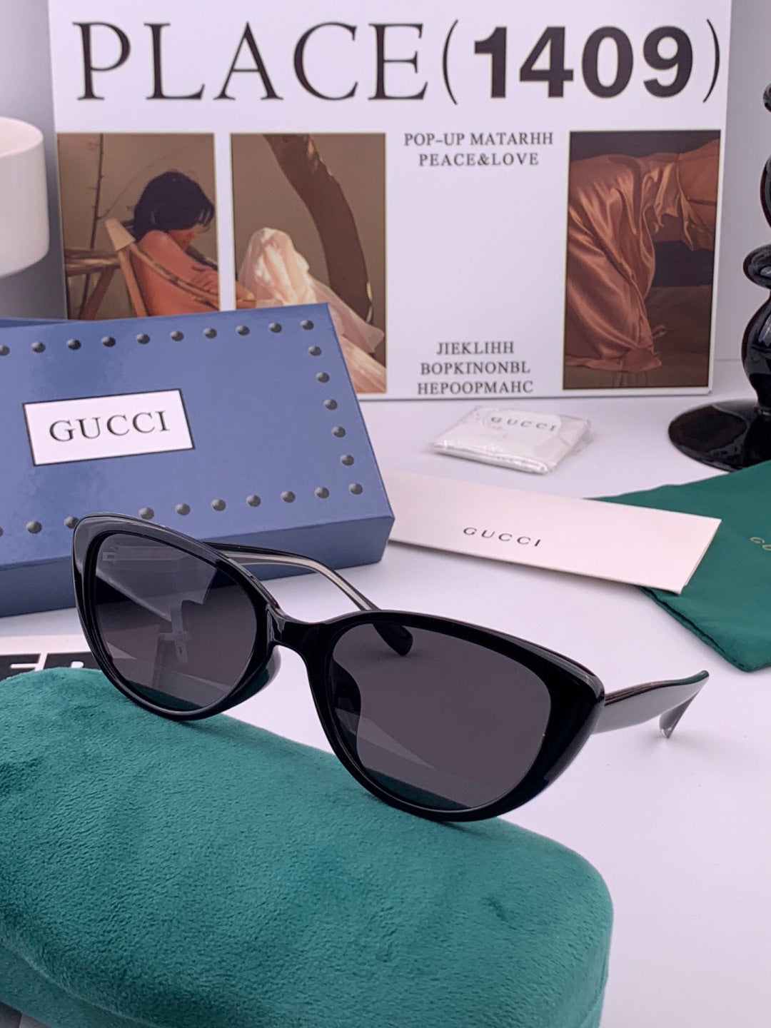 Gucci G3820 Polarized Square Red Lens Sunglasses for Men & Women - detail image 3