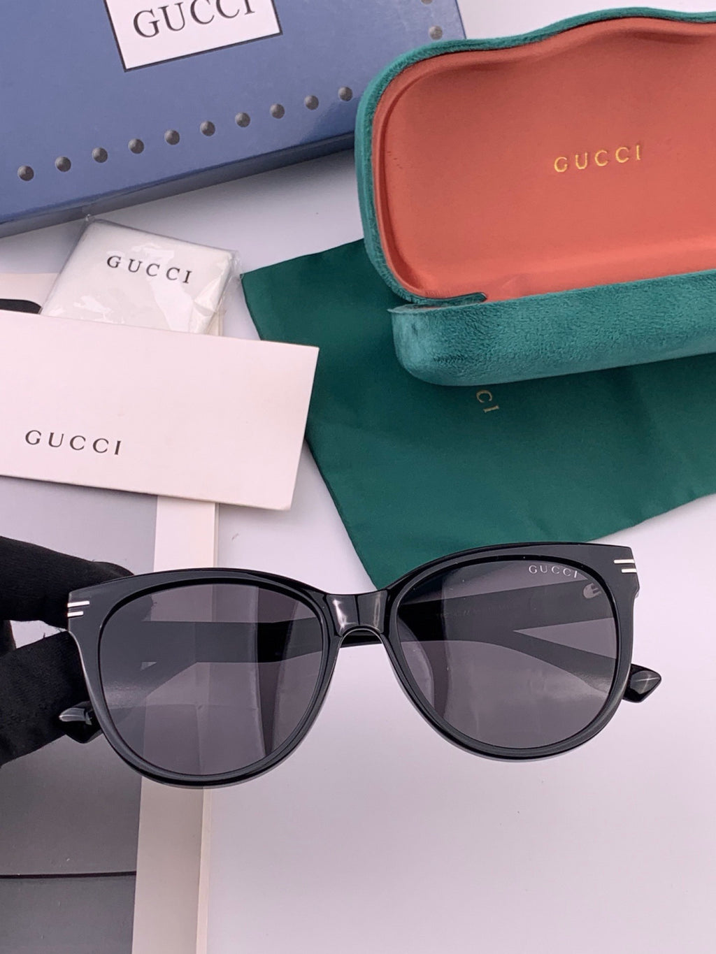 Gucci G2234 Polarized Square Pink Lens Sunglasses for Men & Women - detail image 2