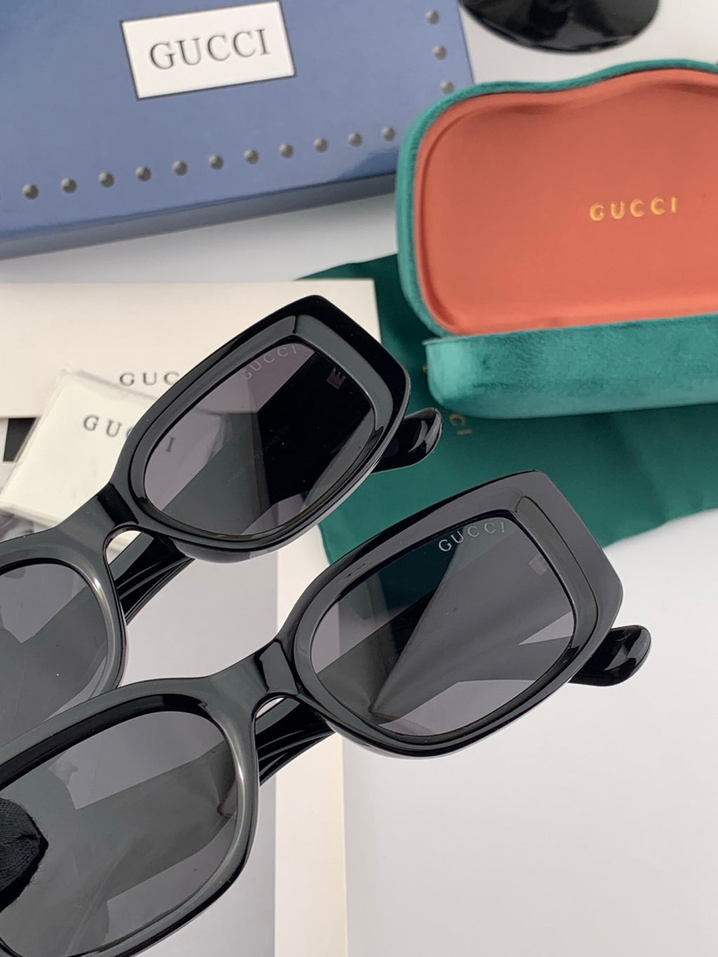 Gucci G01105 Polarized Square Black Lens Sunglasses for Women - detail image 4
