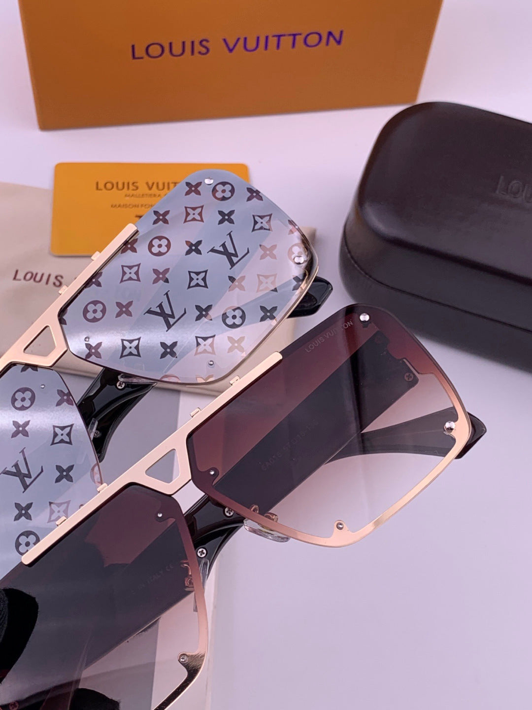 Louis Vuitton L501 Aviator Blue Lens Sunglasses for Men & Women - detail image 6