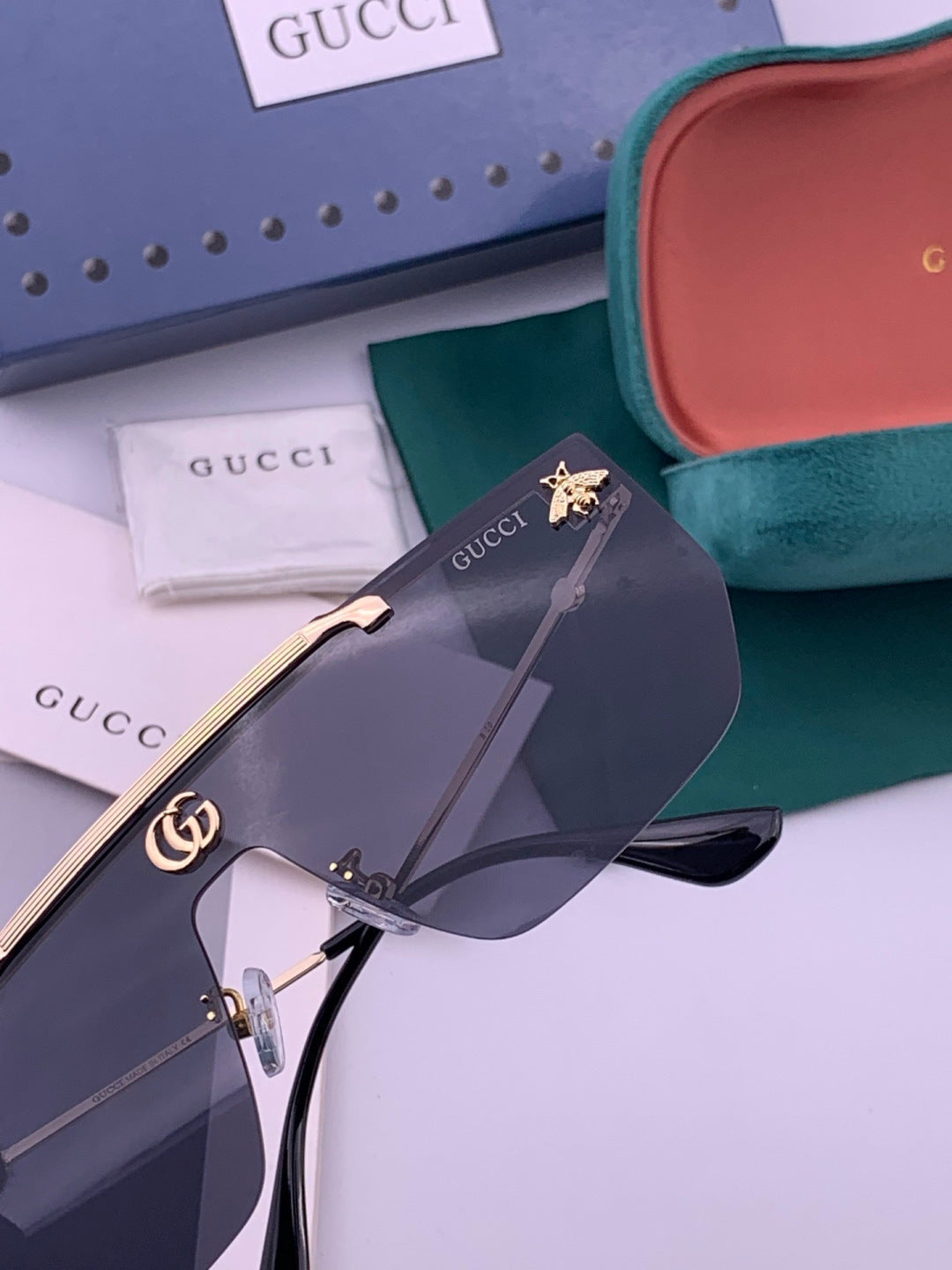 Gucci G01 Aviator Black Lens Sunglasses for Men & Women - 414962 - detail image 5