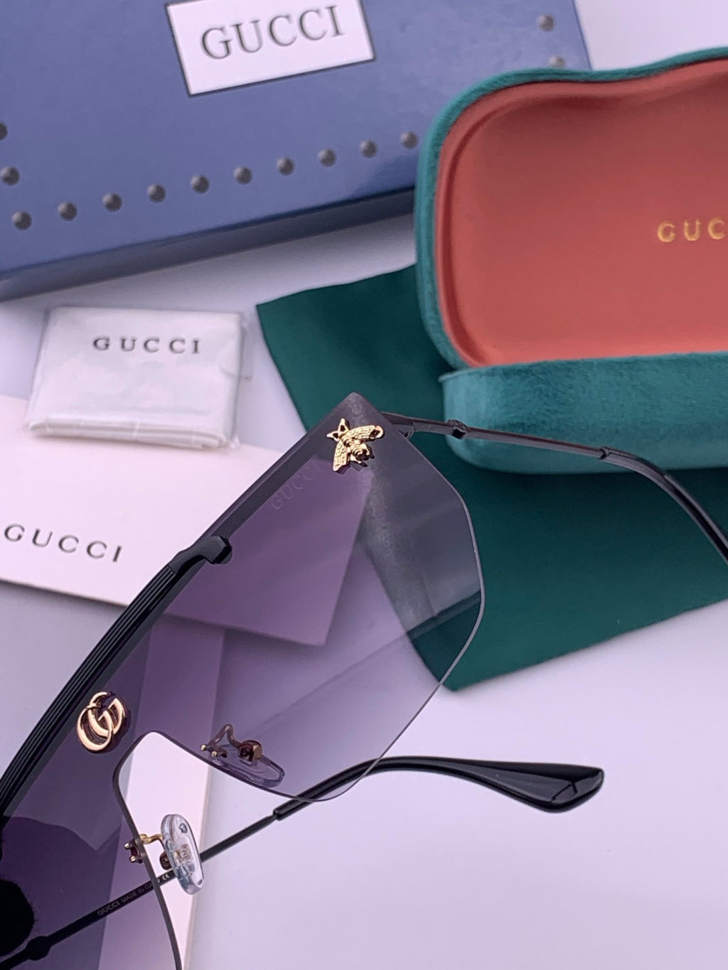 Gucci G01 Aviator Black Lens Sunglasses for Men & Women - detail image 3