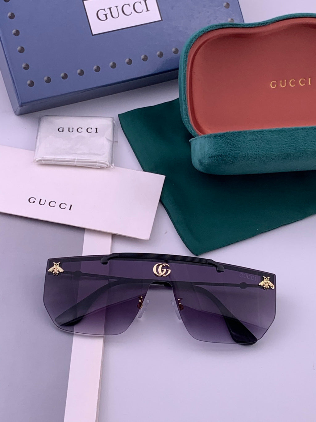 Gucci G01 Aviator Black Lens Sunglasses for Men & Women - detail image 4