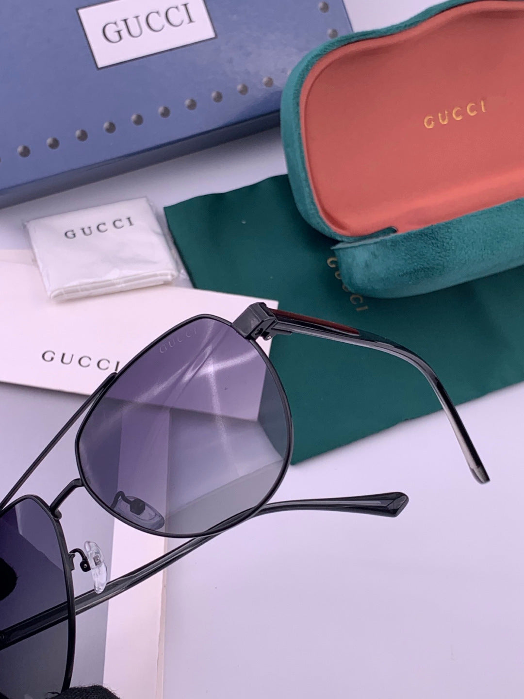 Gucci 4325 Polarized Aviator Black Lens Sunglasses for Men & Women - detail image 3