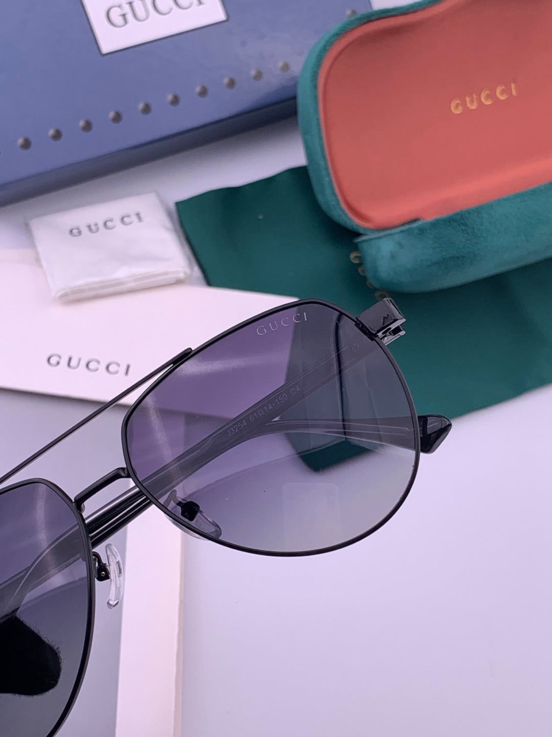 Gucci 4325 Polarized Aviator Black Lens Sunglasses for Men & Women - detail image 4