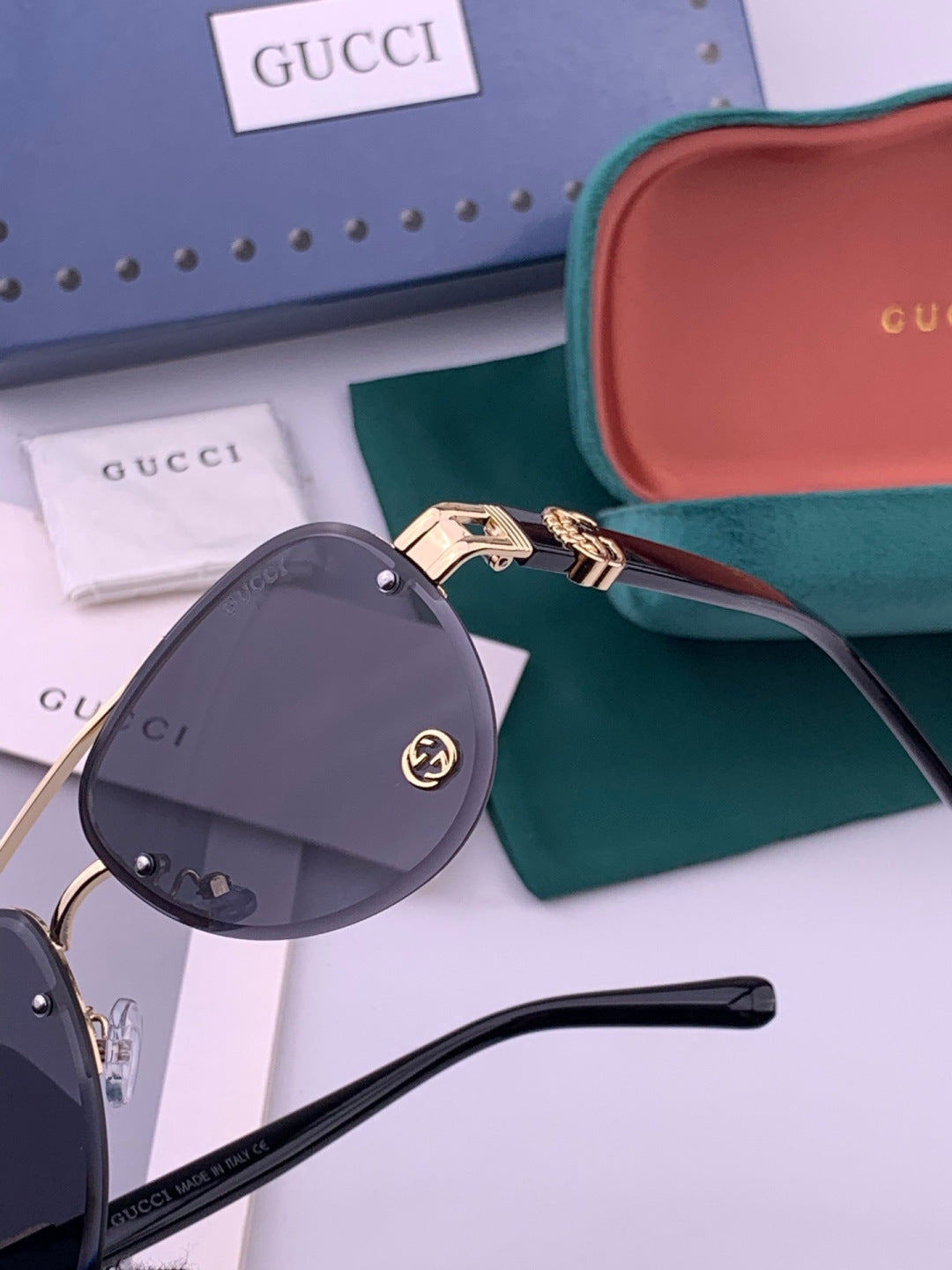 Gucci G41746 Aviator Black Lens Sunglasses for Men & Women - 415113 - detail image 3