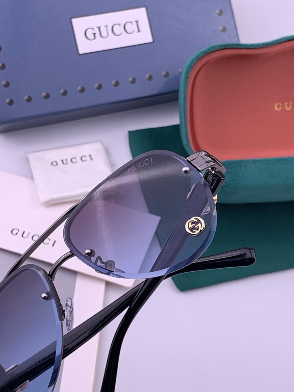 Gucci G41746 Aviator Black Lens Sunglasses for Men & Women - detail image 4