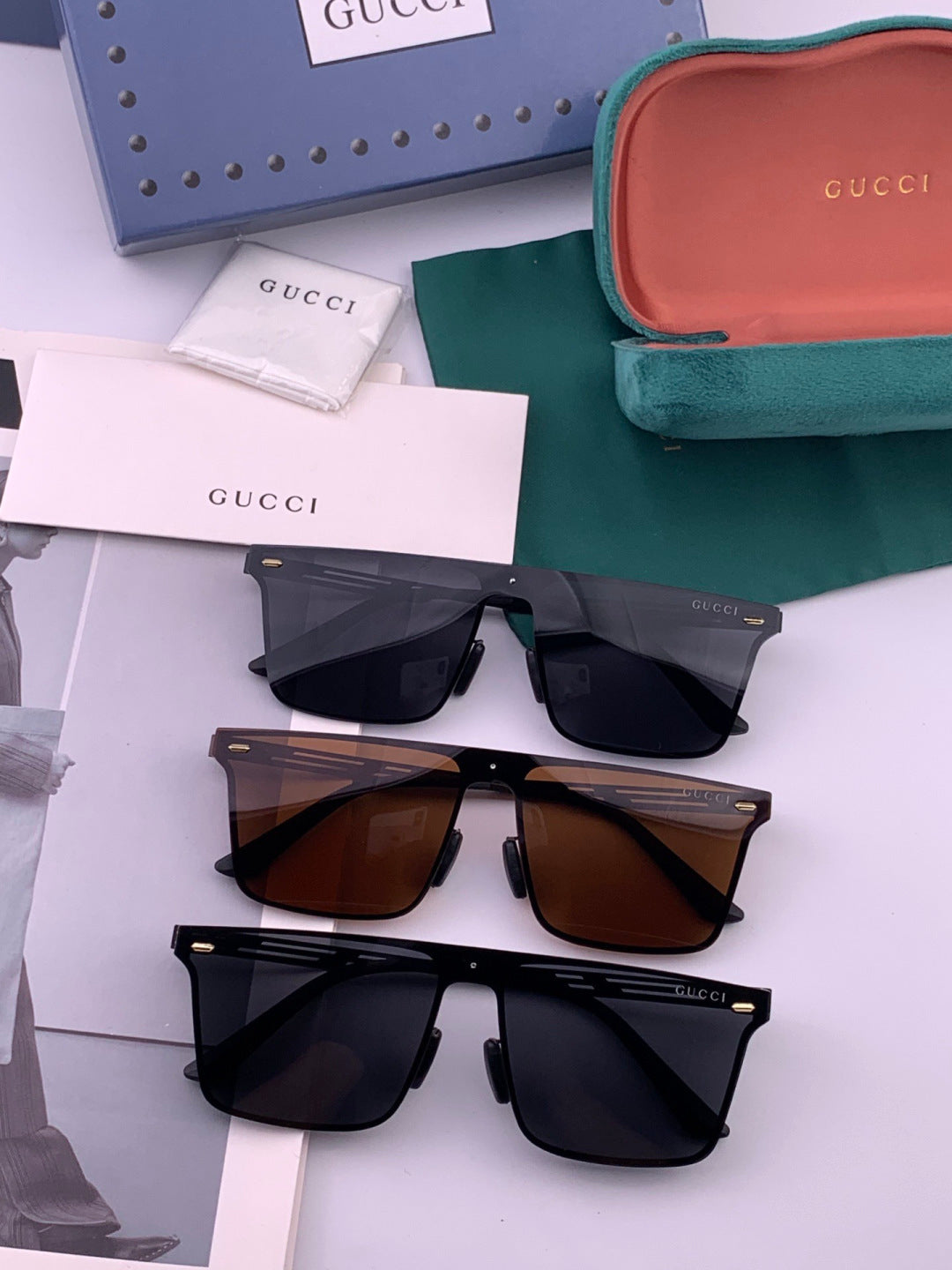 Gucci G0382 Fashion Gold Lens Sunglasses for Men & Women - detail image 6