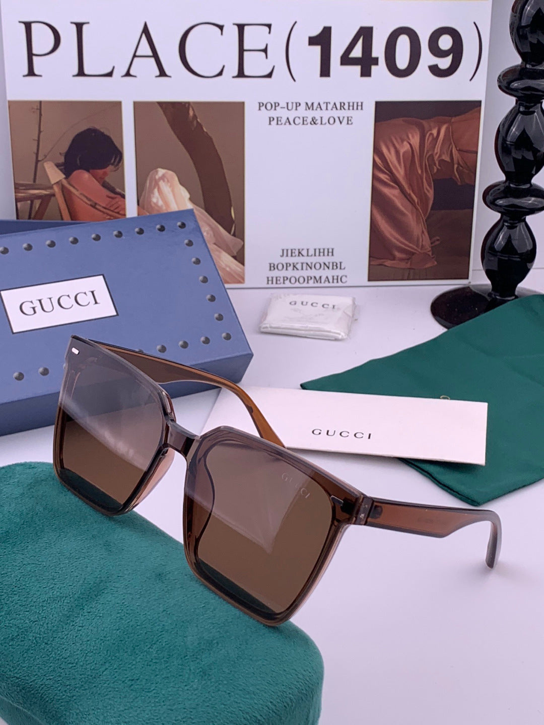 Gucci G4364 Polarized Square Gold Lens Sunglasses for Men & Women - detail image 2