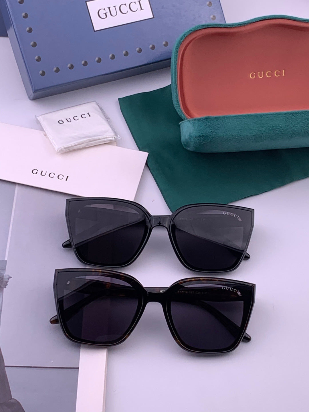 Gucci G07726 Polarized Square Black Lens Sunglasses for Men & Women - 415123 - detail image 8