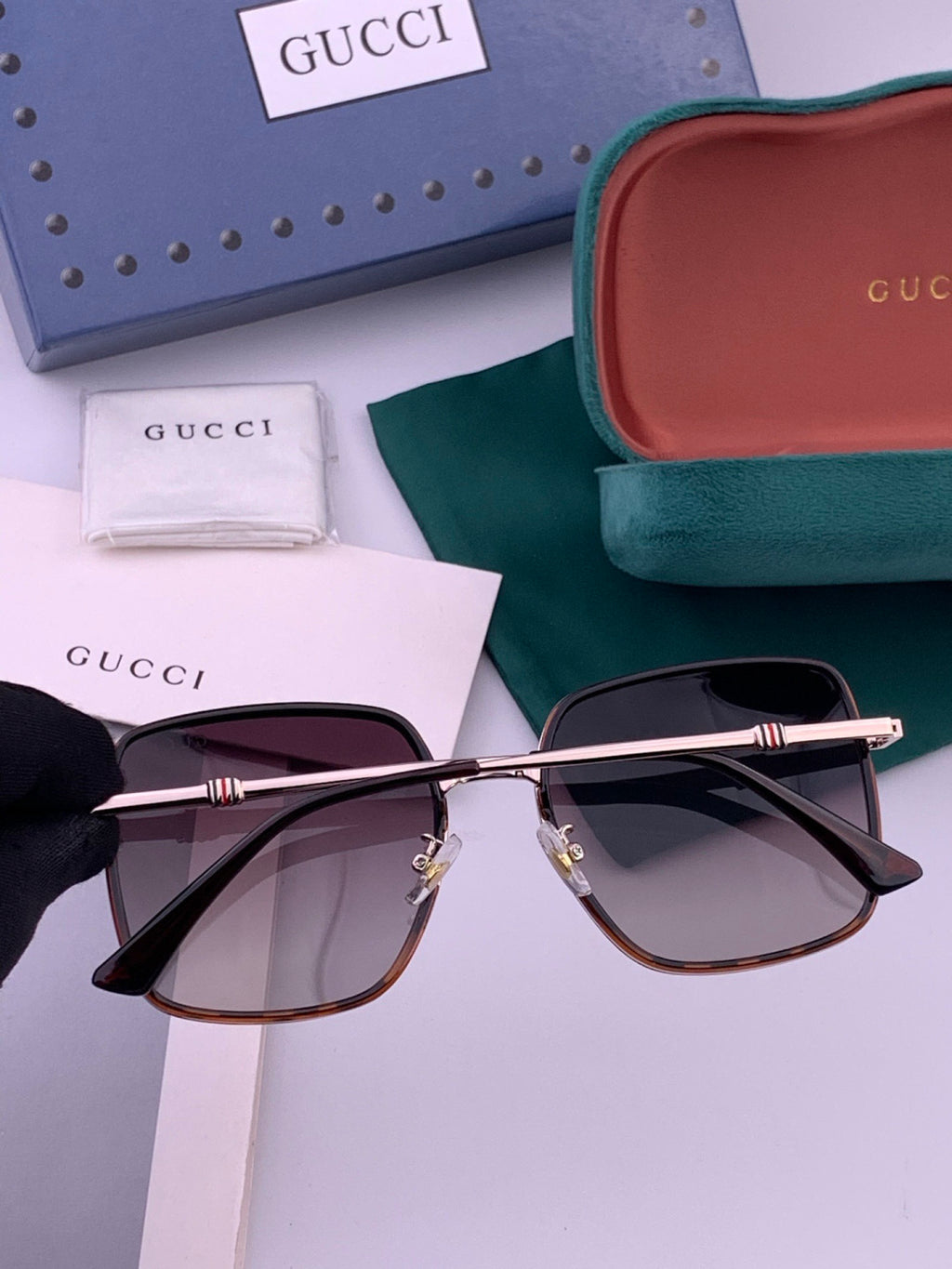 Gucci G1640 Polarized Round Brown Lens Sunglasses for Women - detail image 6