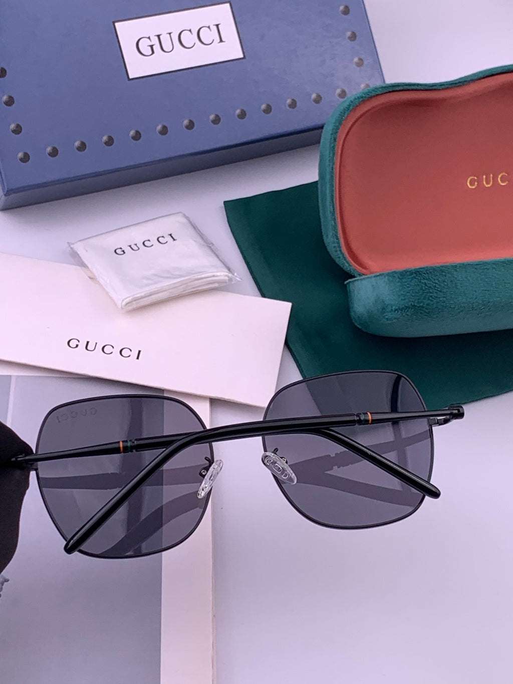 Gucci G55813 Fashion Black Lens Sunglasses for Men & Women - 415139 - detail image 5