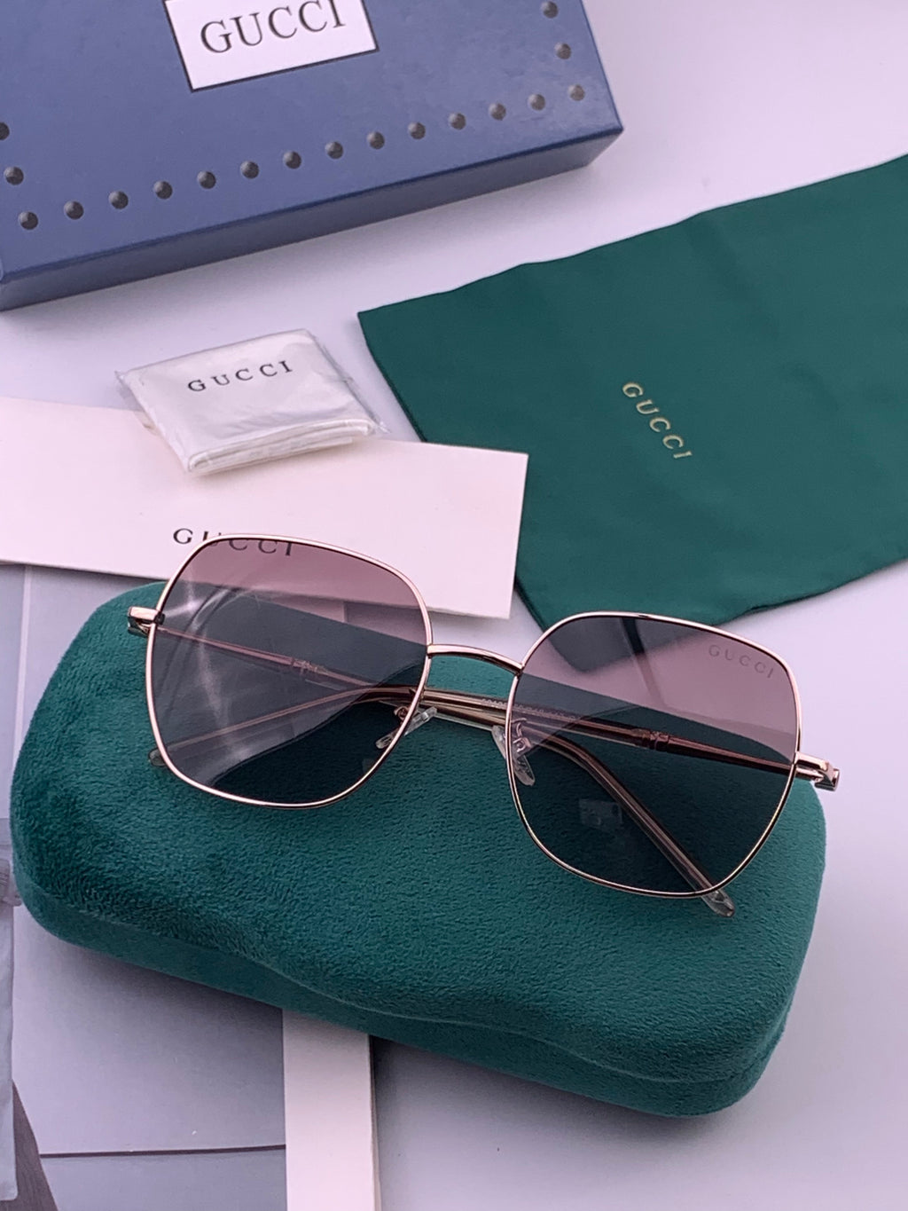 Gucci G55813 Fashion Black Lens Sunglasses for Men & Women - 415140 - detail image 6