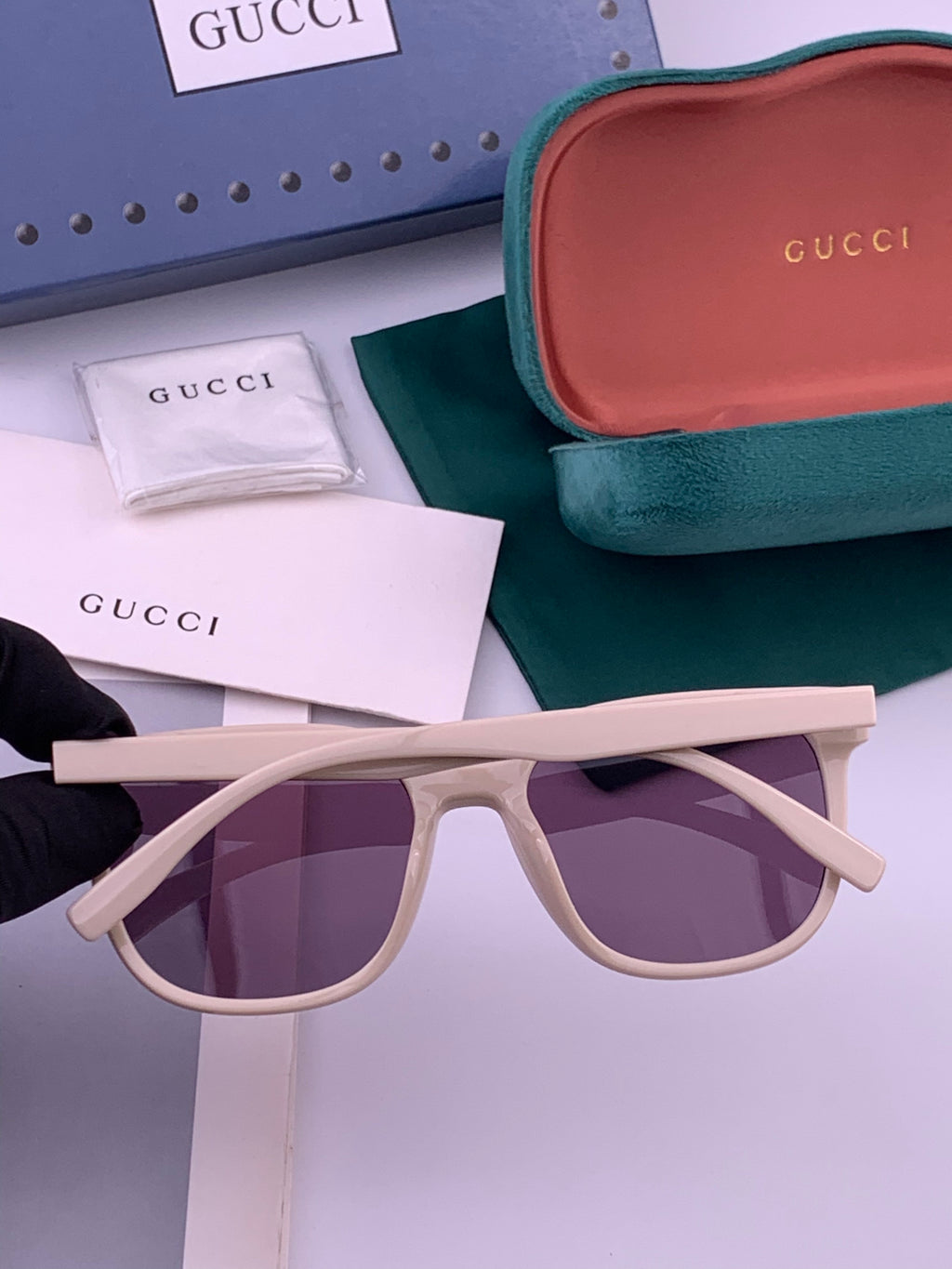 Gucci G55813 Fashion Black Lens Sunglasses for Men & Women - detail image 7