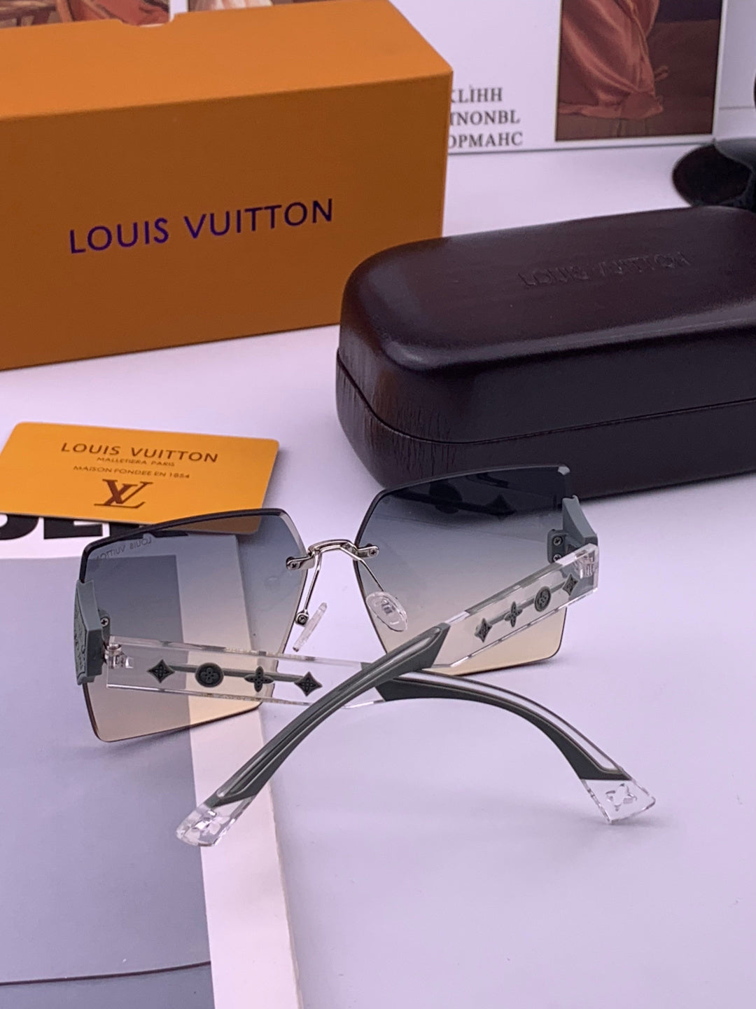 Louis Vuitton L5798 Polarized Square Brown Lens Sunglasses for Men & Women - detail image 7