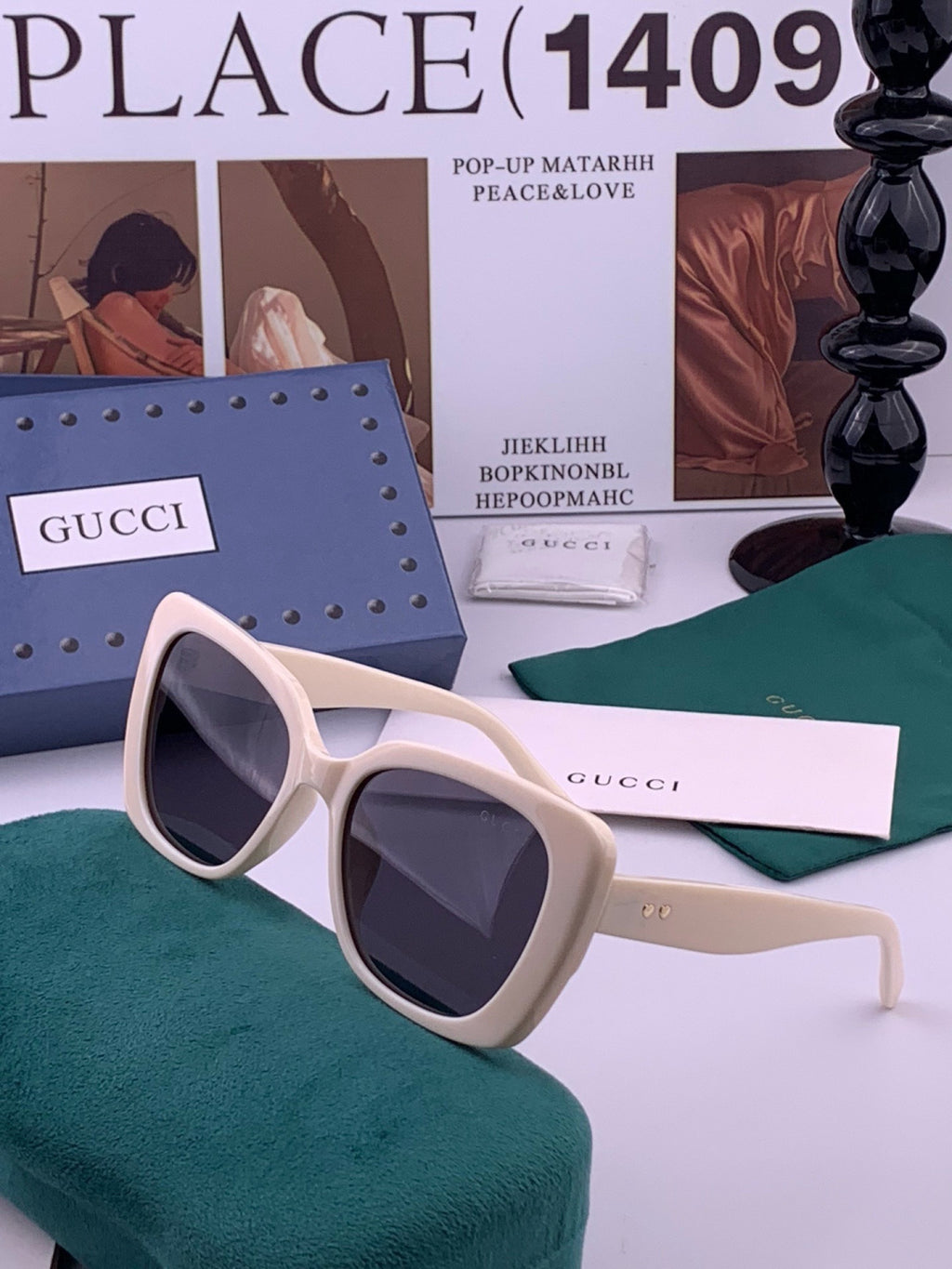 Gucci G1386 Round Gold Lens Sunglasses for Men & Women - detail image 2