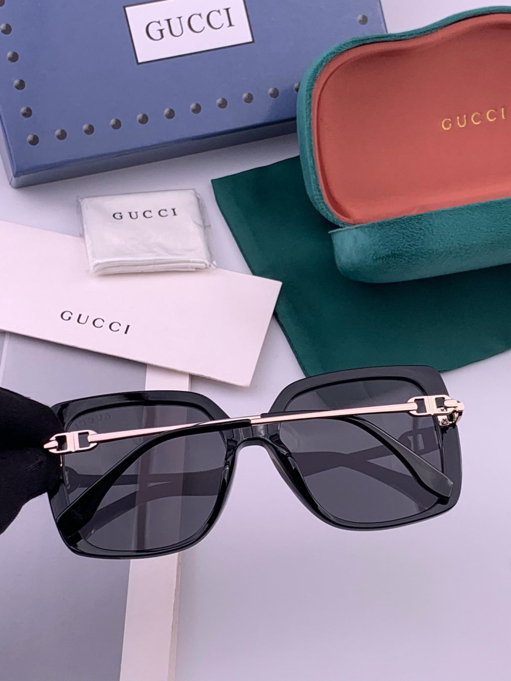 Gucci G9750 Polarized Square Red Lens Sunglasses for Women - detail image 4