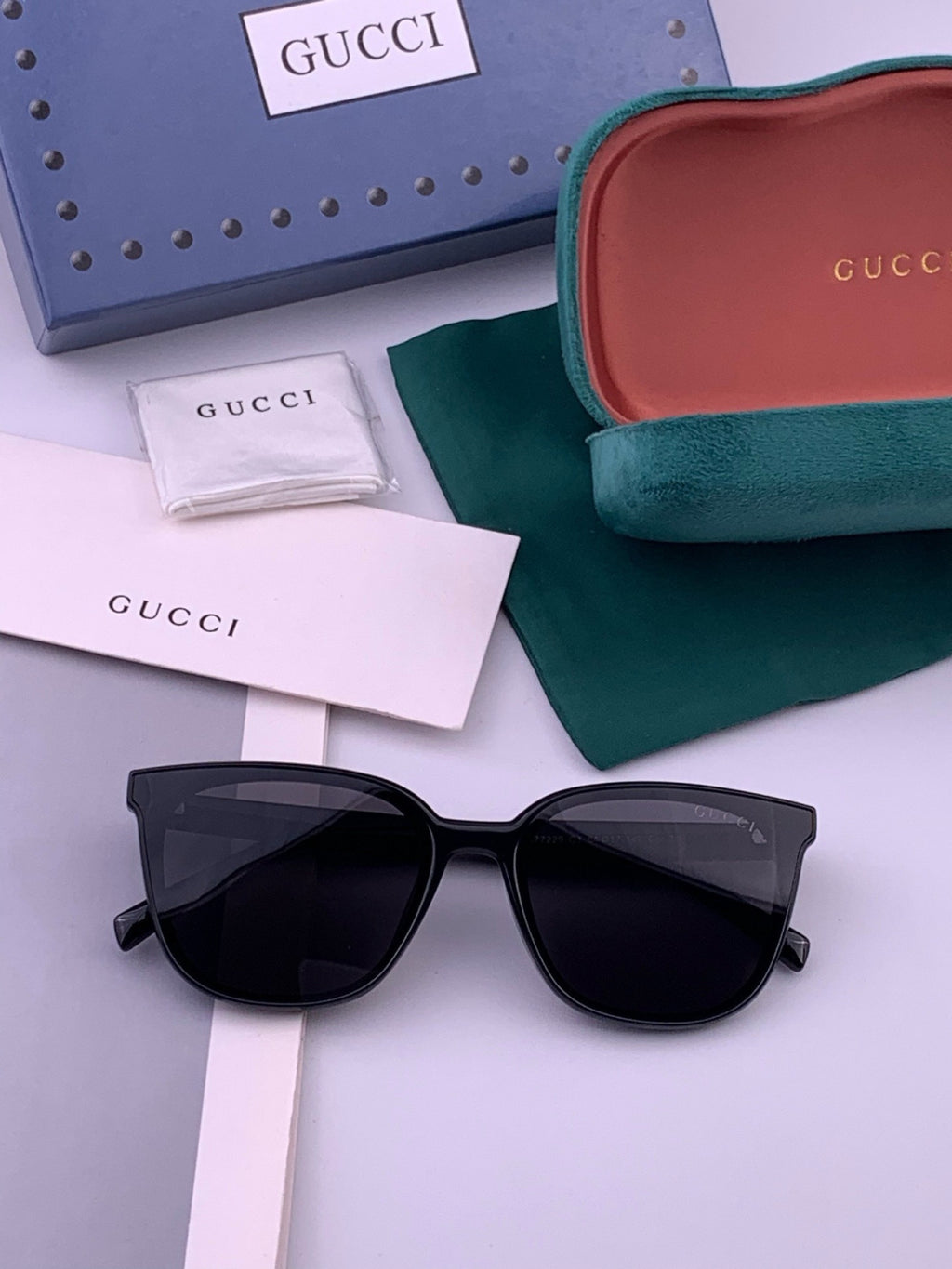 Gucci G97722 Polarized Square Brown Lens Sunglasses for Women - detail image 5