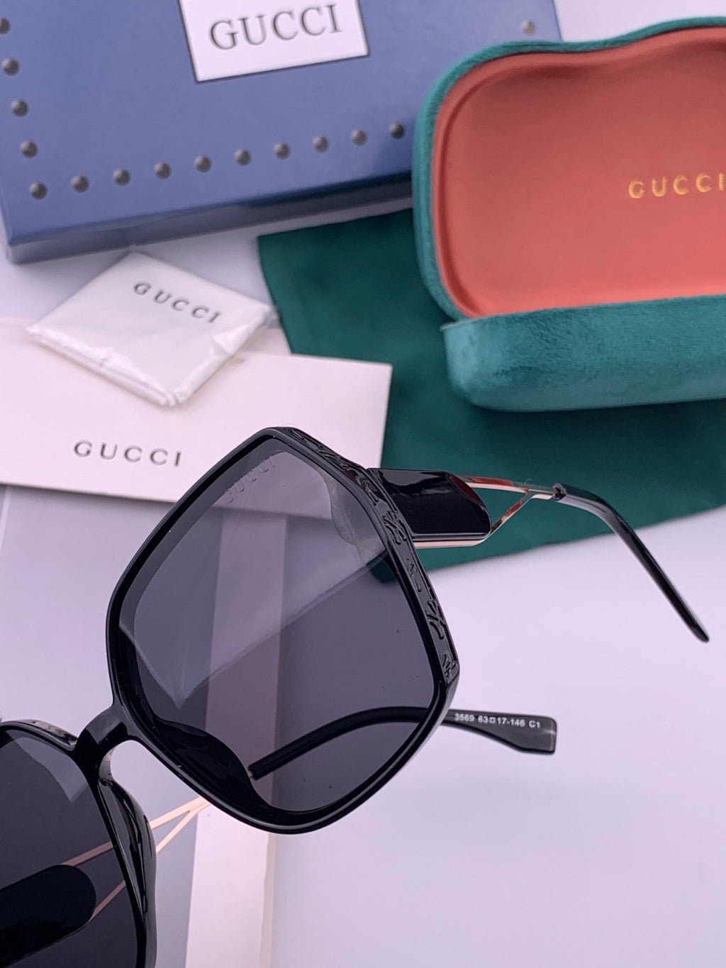 Gucci G9356 Polarized Round Gold Lens Sunglasses for Women - detail image 2