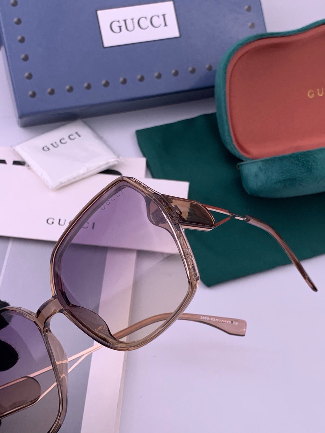 Gucci G9356 Polarized Round Blue Lens Sunglasses for Women - detail image 3