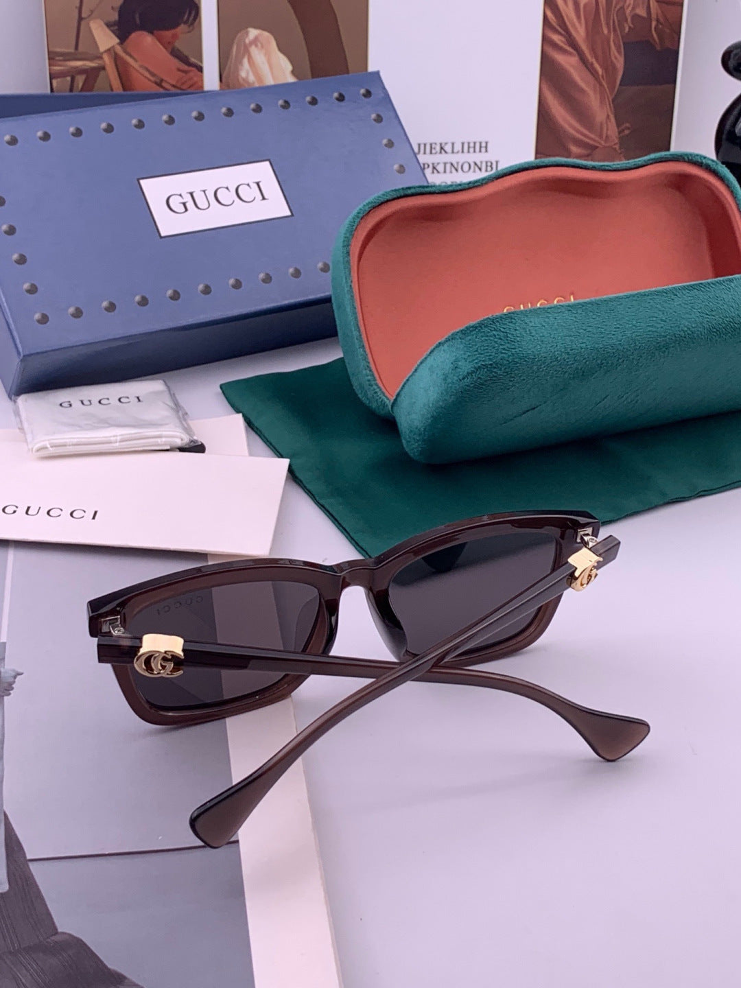 Gucci G0112 Polarized Square Black Lens Sunglasses for Women - detail image 4