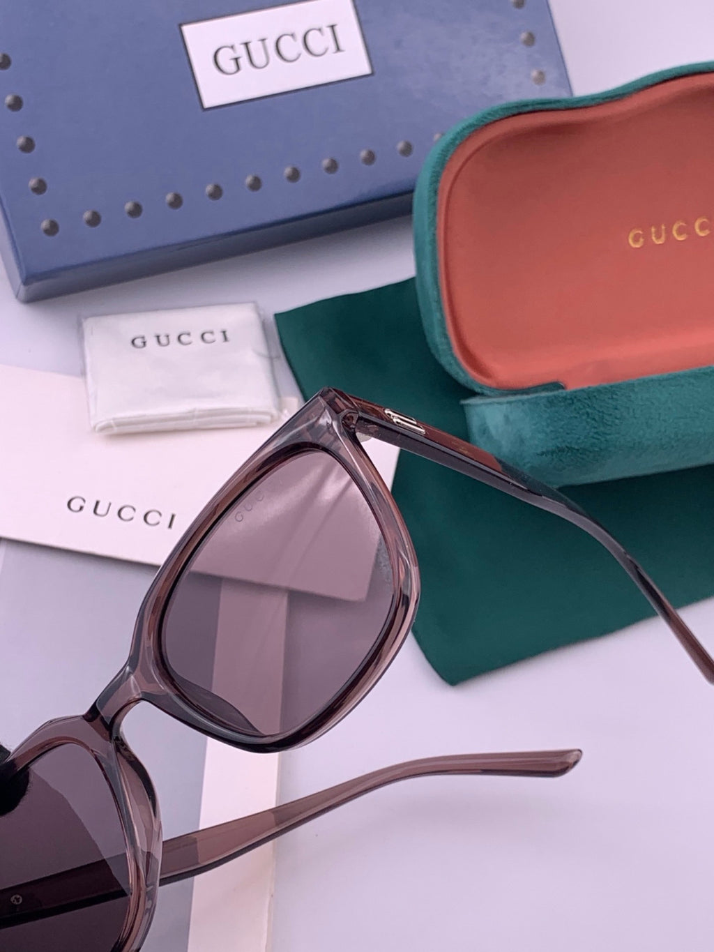 Gucci G57712 Polarized Square Red Lens Sunglasses for Women - 415090 - detail image 3