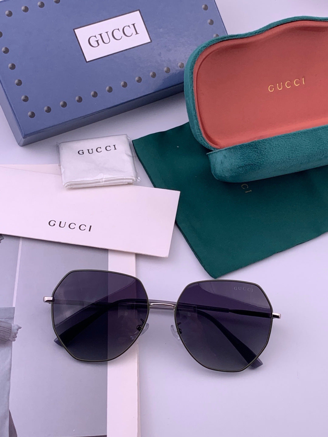 Gucci G1251 Polarized Round Brown Lens Sunglasses for Women - 415094 - detail image 7